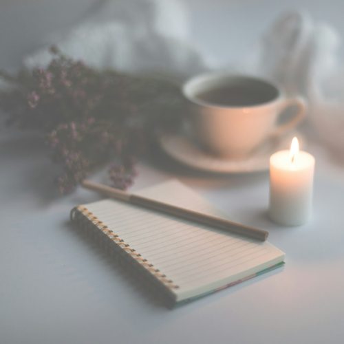 The Best Self-Help Journals (10) To Navigate Life With Clarity And Purpose 