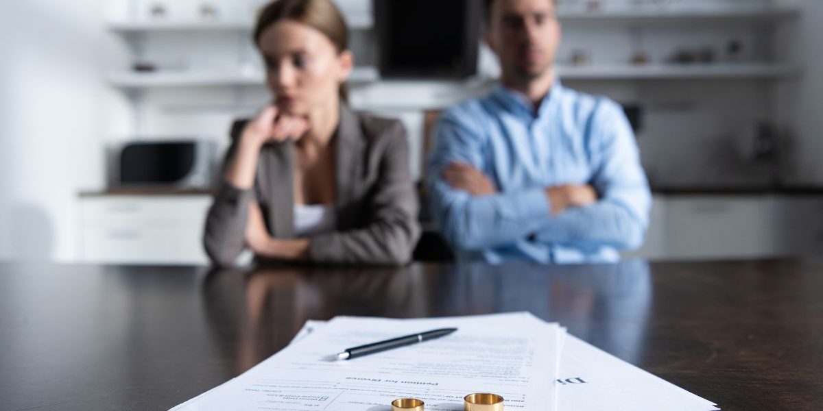 Making Your Divorce a Less Complicated Process